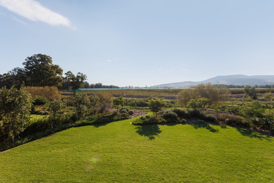 5 Bedroom Property for Sale in Val De Vie Estate Western Cape